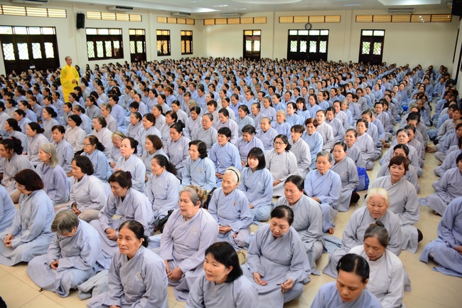 Tu niệm Phật một ngày