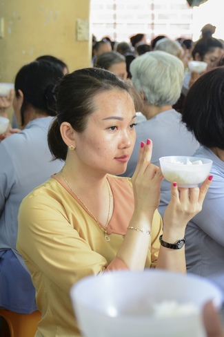 Tu niệm Phật một ngày