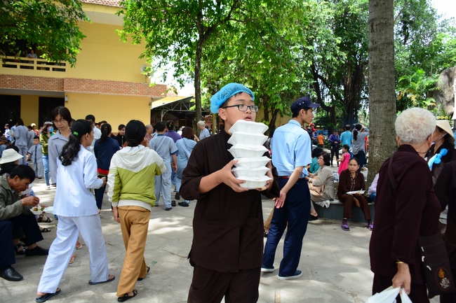 Tu niệm Phật một ngày