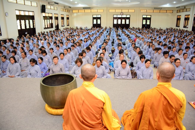 Tu niệm Phật một ngày