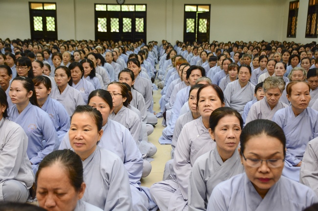 Tu niệm Phật một ngày