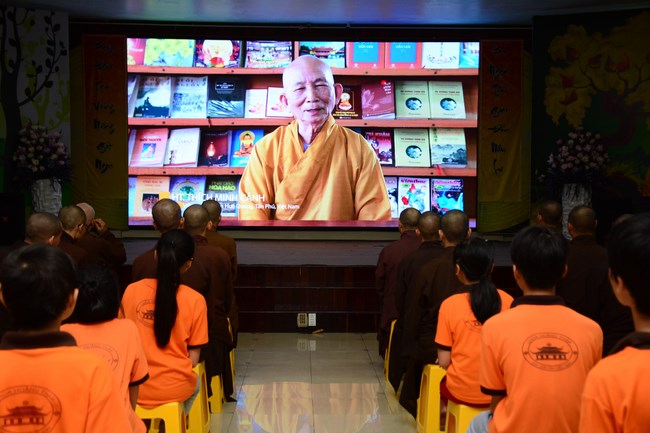 Bộ Phim Sen Trên Xứ Tuyết