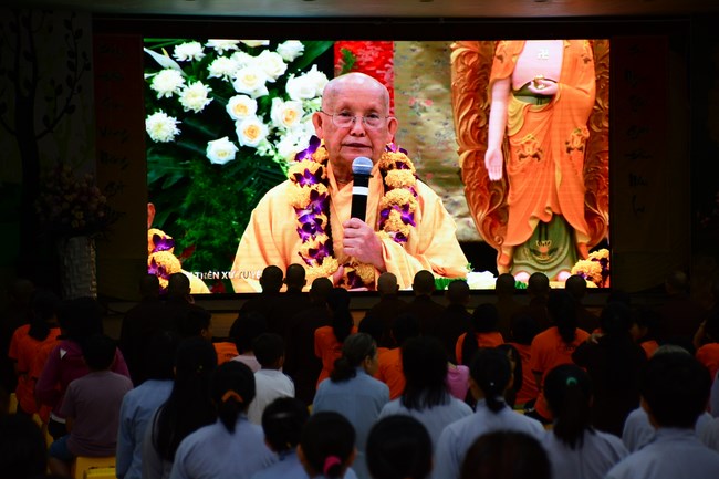 Bộ Phim Sen Trên Xứ Tuyết