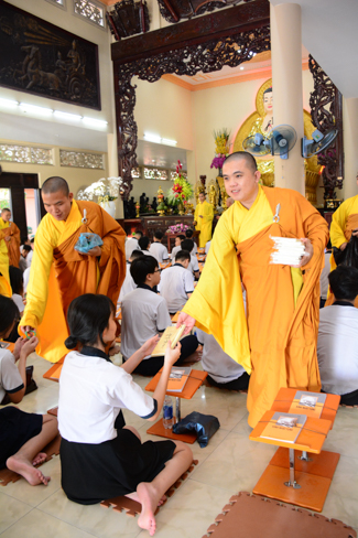 Humanity’s High-School-Student Prayed Before The Final Exam