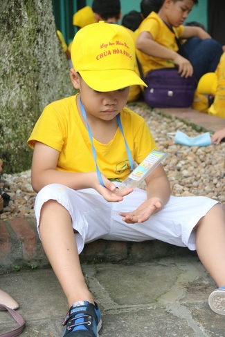 The picnic program of “Happy and Peaceful Summer” of Piety class at Hoa Phuc pagoda