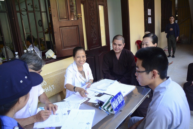 Medical Intention in the Rain-retreat.