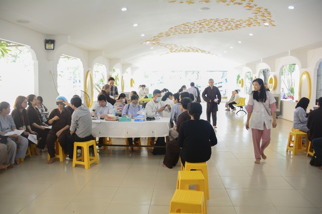 Medical Intention in the Rain-retreat.