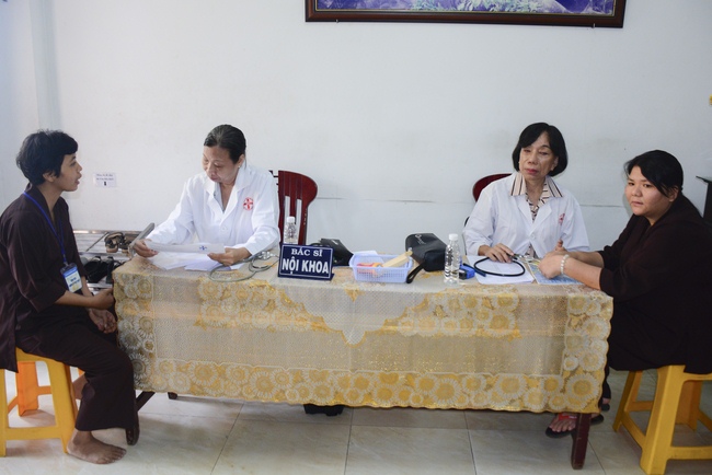 Medical Intention in the Rain-retreat.