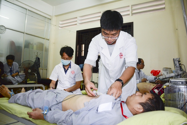 Medical Intention in the Rain-retreat.