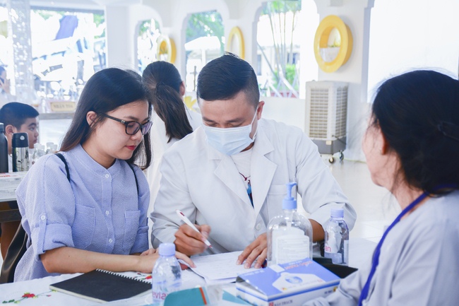 Medical Intention in the Rain-retreat.