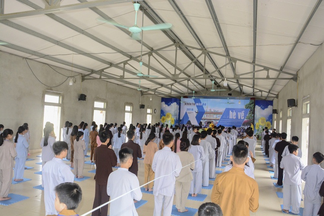 The fifth day of summer retreat at Dong Cao pagoda in Thanh Hoa