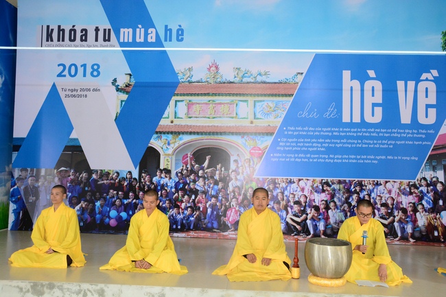 The fifth day of summer retreat at Dong Cao pagoda in Thanh Hoa