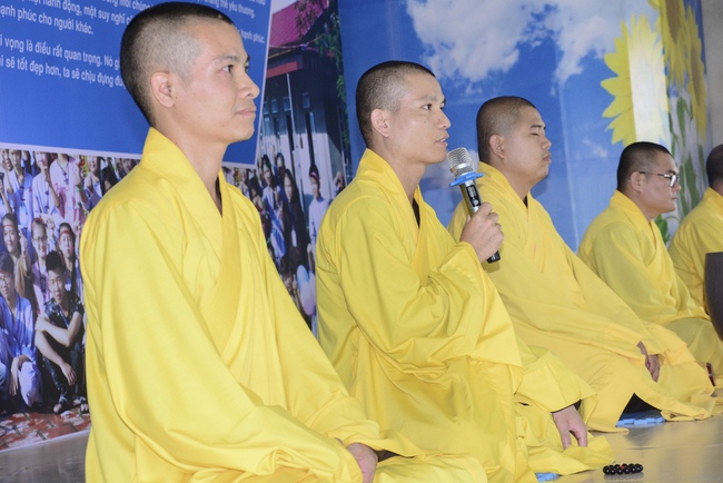 The fifth day of summer retreat at Dong Cao pagoda in Thanh Hoa