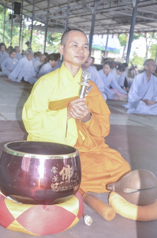 One Day Cultivation of reciting the Buddha’s name at Hoang Phap Cambodia