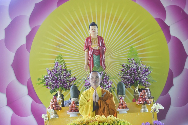 One Day Cultivation of reciting the Buddha’s name at Hoang Phap Cambodia