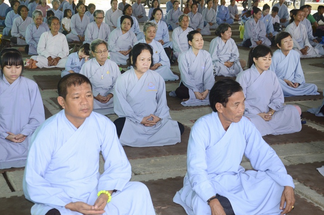 One Day Cultivation of reciting the Buddha’s name at Hoang Phap Cambodia