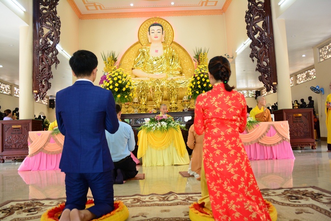 Buddhist  Wedding Ceremony