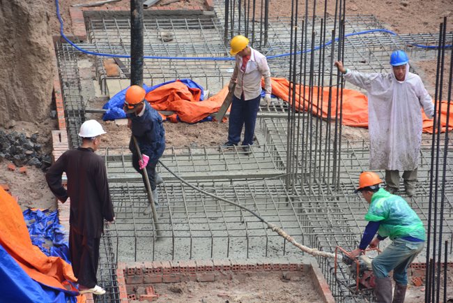 Finished Basement Concrete Pouring the Multifunctional Building