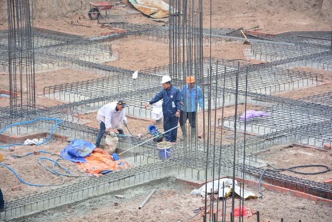 Finished Basement Concrete Pouring the Multifunctional Building