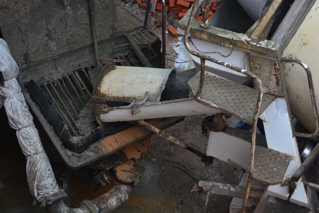 Finished Basement Concrete Pouring the Multifunctional Building