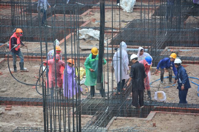 Finished Basement Concrete Pouring the Multifunctional Building