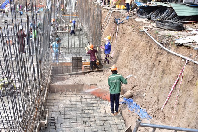 Finished Basement Concrete Pouring the Multifunctional Building