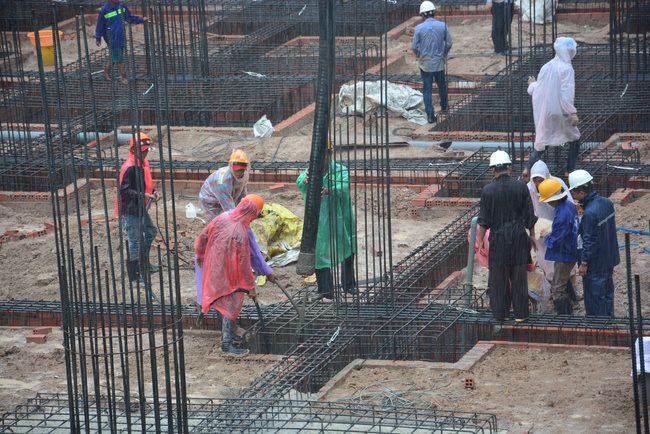 Finished Basement Concrete Pouring the Multifunctional Building