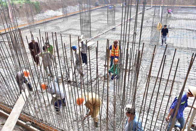 Finished Basement Concrete Pouring the Multifunctional Building