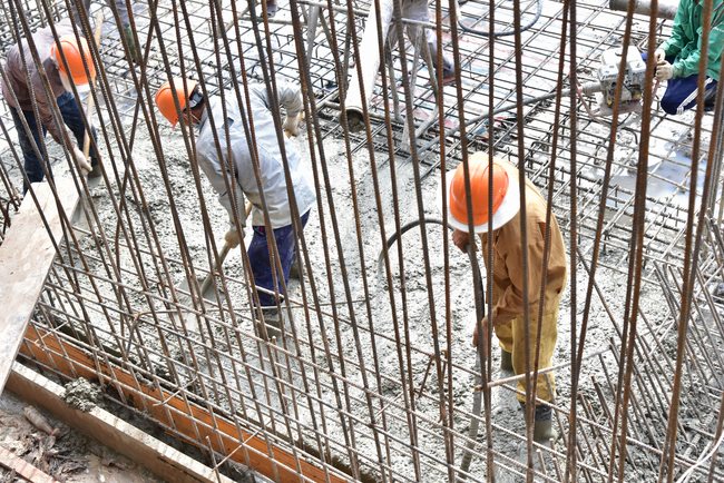 Finished Basement Concrete Pouring the Multifunctional Building