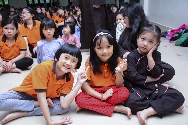 Lớp học hè tổ chức lễ tri ân