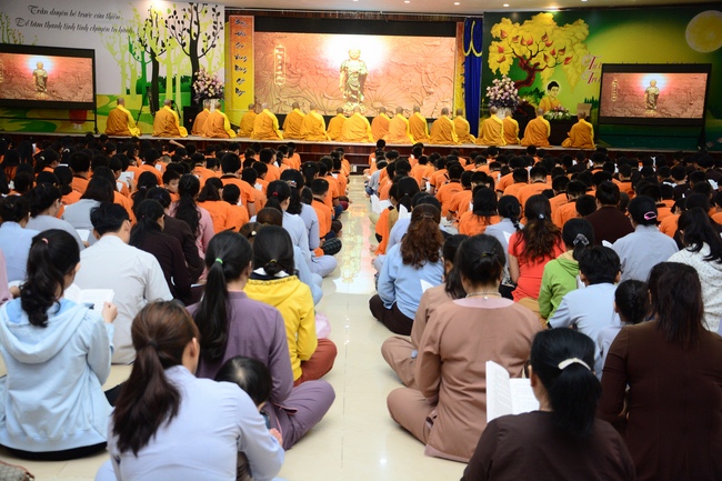 Lớp học hè tổ chức lễ tri ân