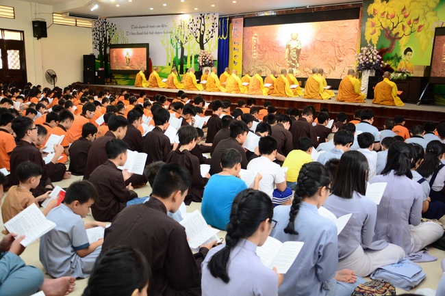 Lớp học hè tổ chức lễ tri ân