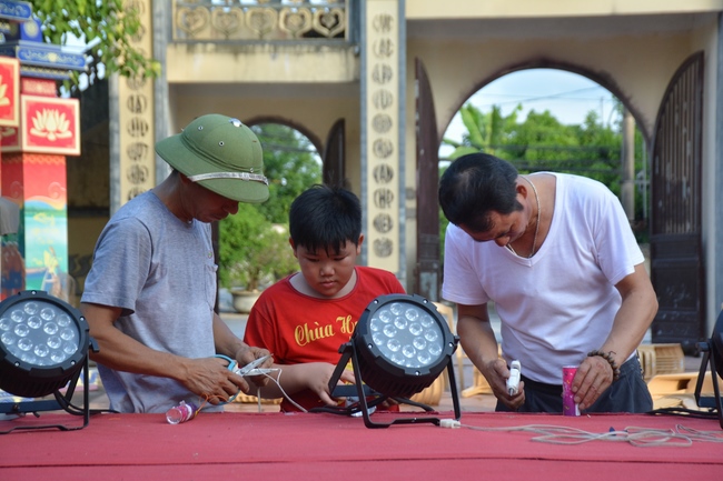 Children Festival at Tay Khanh pagoda in Thai Binh province
