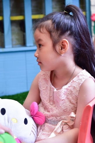 Sharing Happiness To Kids