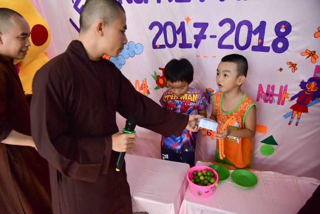 Sharing Happiness To Kids