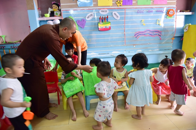 Sharing Happiness To Kids