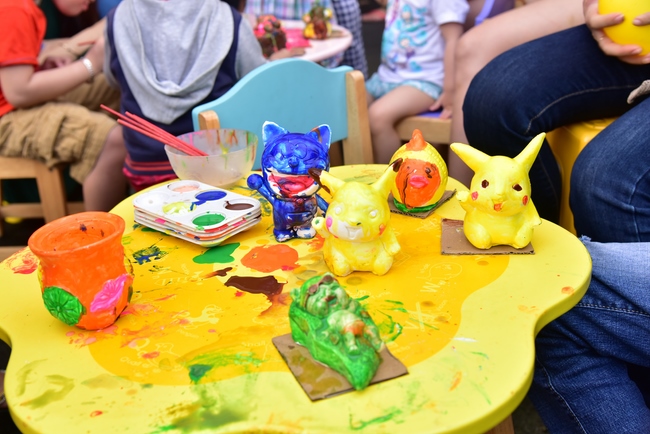 Sharing Happiness To Kids