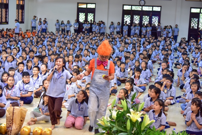 The Kid’s Playground “Coming to the Buddha”