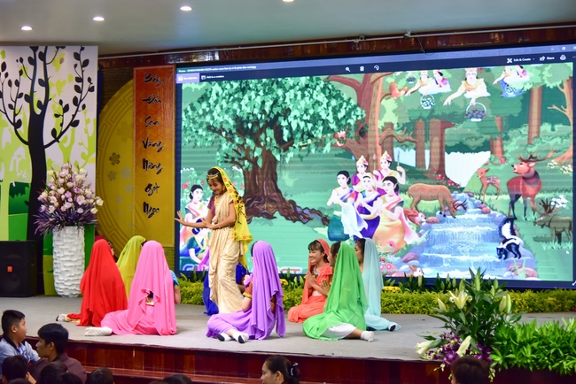 The Kid’s Playground “Coming to the Buddha”