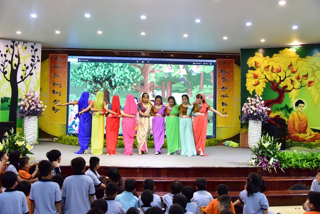 The Kid’s Playground “Coming to the Buddha”