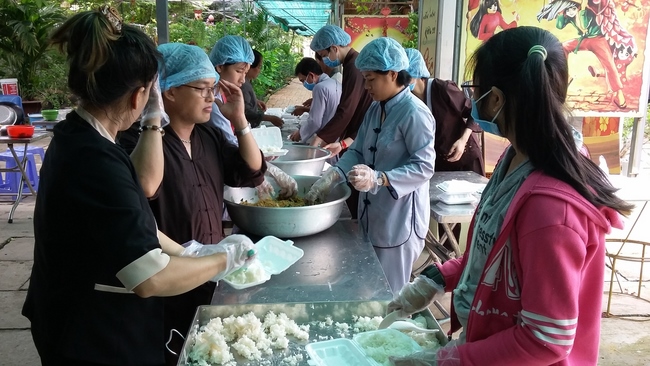 One-day Cultivation at Hoang Phap in Cambodia