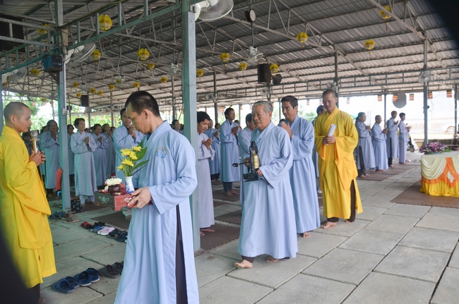 One-day Cultivation at Hoang Phap in Cambodia