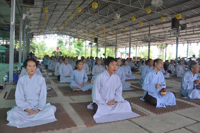 One-day Cultivation at Hoang Phap in Cambodia