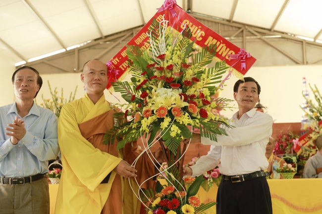 Vesak at Can Mon Pagoda – Nghe An