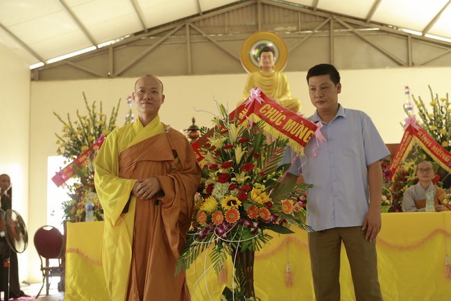 Vesak at Can Mon Pagoda – Nghe An