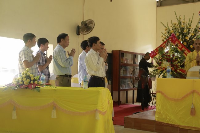Vesak at Can Mon Pagoda – Nghe An