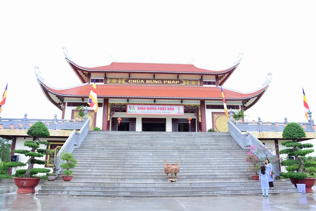 Vesak at Hung Phap Pagoda – Dong Nai