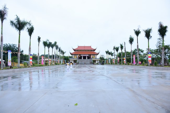 Vesak at Hung Phap Pagoda – Dong Nai