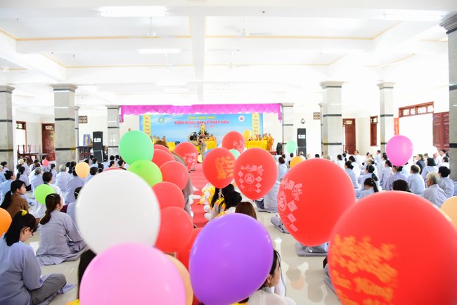 Vesak at Hung Phap Pagoda – Dong Nai