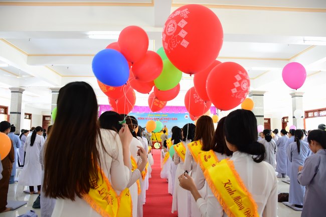 Vesak at Hung Phap Pagoda – Dong Nai
